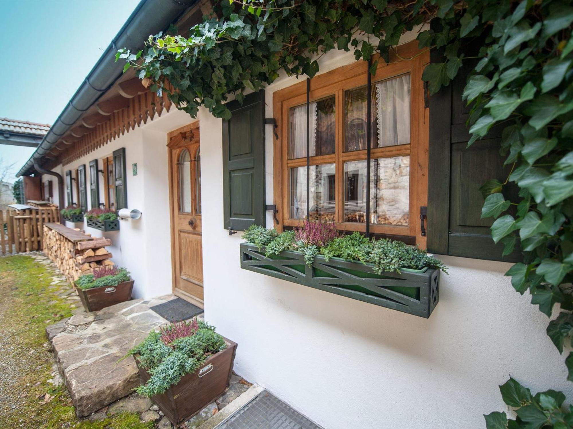 Landhaus Benediktenhof Бад-Тольц Номер фото